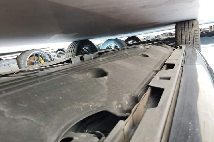 Used Land Rover Discovery Sport 2025 249 PS Performance Tech Edition Left Side Sill
