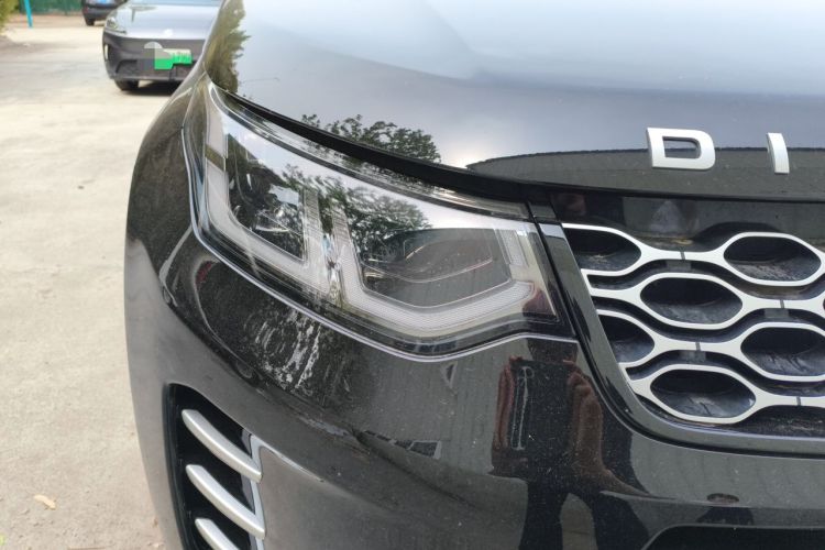 Used Land Rover Discovery Sport 2025 249 PS Performance Tech Edition Right Front Headlight