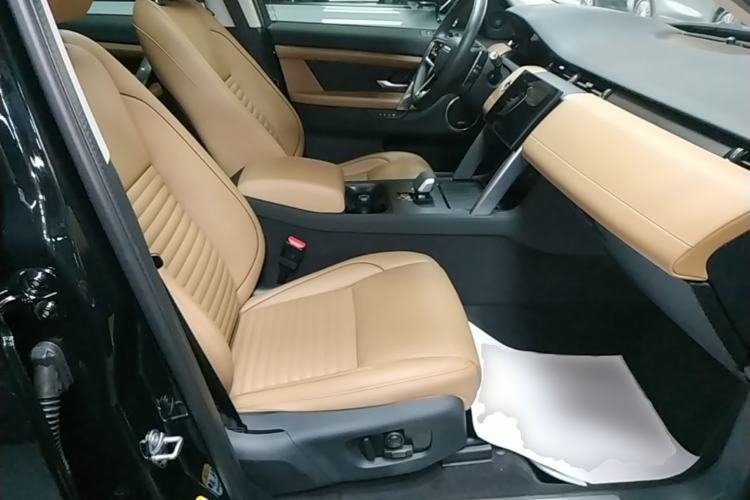 Used Land Rover Discovery Sport 2025 249 PS Explorer Special Edition Right Front Seat