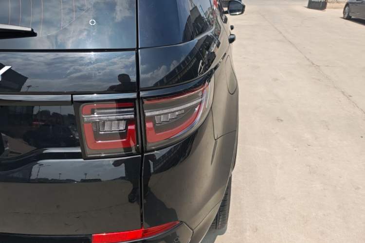 Used Land Rover Discovery Sport 2025 249 PS Performance Tech Edition Right Rear Taillight