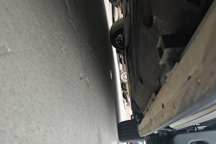 Used Land Rover Discovery Sport 2025 249 PS Performance Tech Edition Right Side Sill