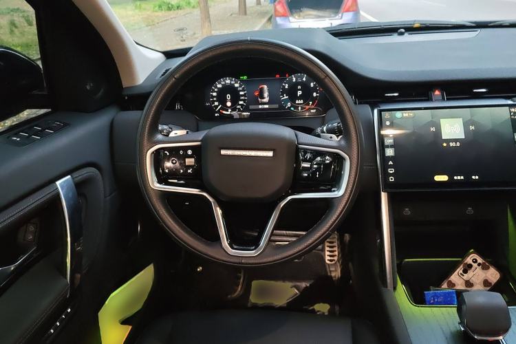 Used Land Rover Discovery Sport 2025 249 PS Performance Tech Edition Steering Wheel
