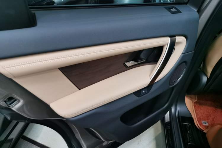 Used Land Rover Discovery Sport 2025 249 PS Performance Tech Edition Left Rear Door Interior