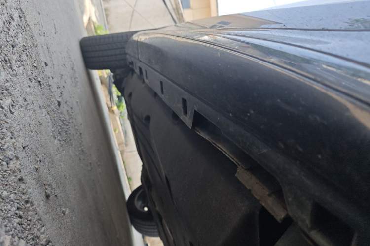 Used Land Rover Discovery Sport 2025 249 PS Explorer Special Edition Chassis Front Right