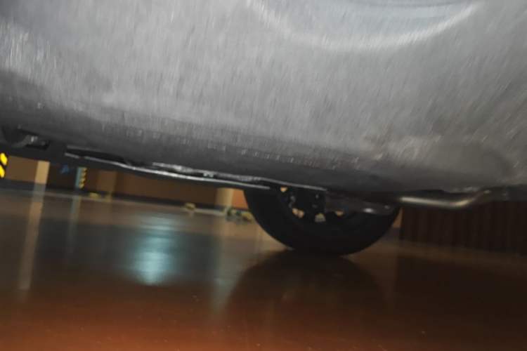 Used Land Rover Discovery Sport 2025 249 PS Performance Tech Edition Chassis Rear Left
