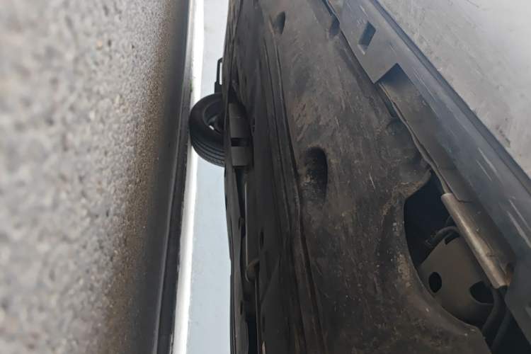 Used Land Rover Discovery Sport 2025 249 PS Performance Tech Edition Chassis Rear Left