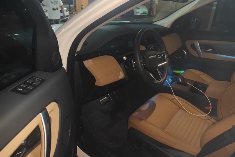 Used Land Rover Discovery Sport 2025 249 PS Performance Tech Edition Driver Seat