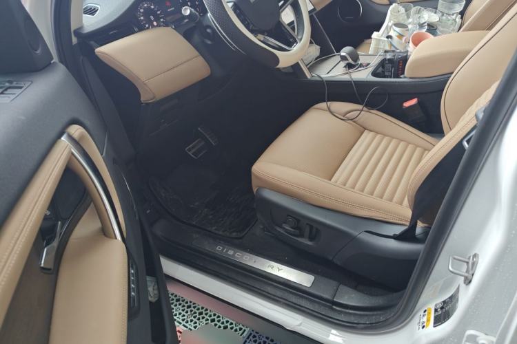 Used Land Rover Discovery Sport 2025 249 PS Performance Tech Edition Driver Seat