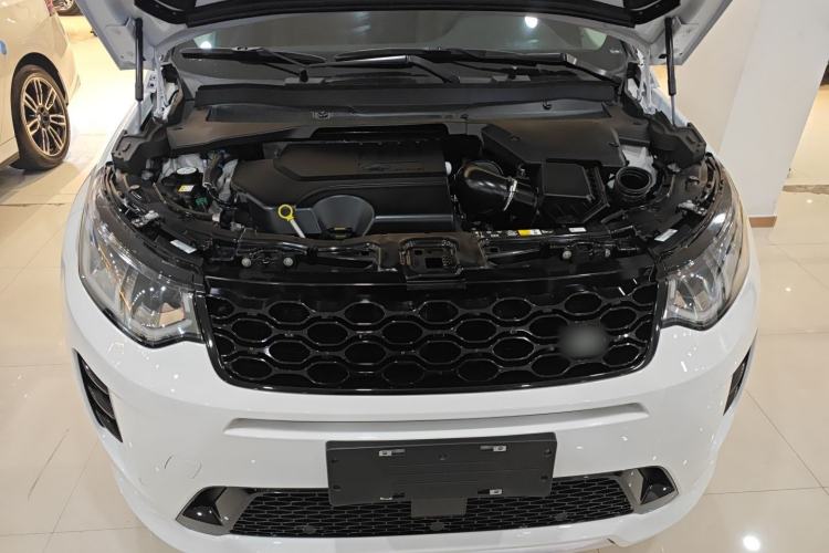 Used Land Rover Discovery Sport 2025 249 PS Performance Tech Edition Engine Bay
