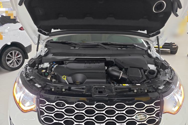 Used Land Rover Discovery Sport 2025 249 PS Performance Tech Edition Engine Bay