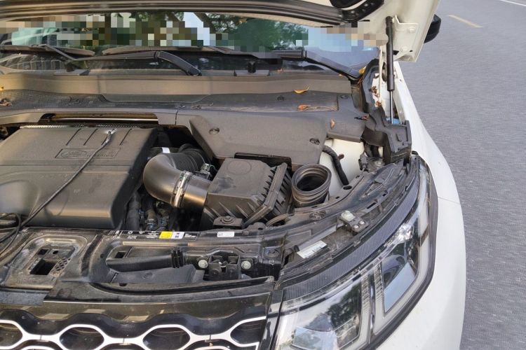 Used Land Rover Discovery Sport 2025 249 PS Performance Tech Edition Engine Bay Left