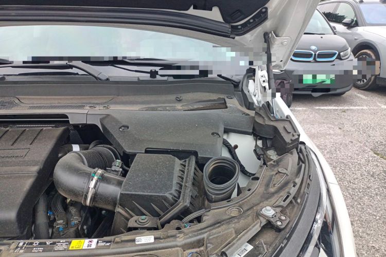 Used Land Rover Discovery Sport 2025 249 PS Performance Tech Edition Engine Bay Left