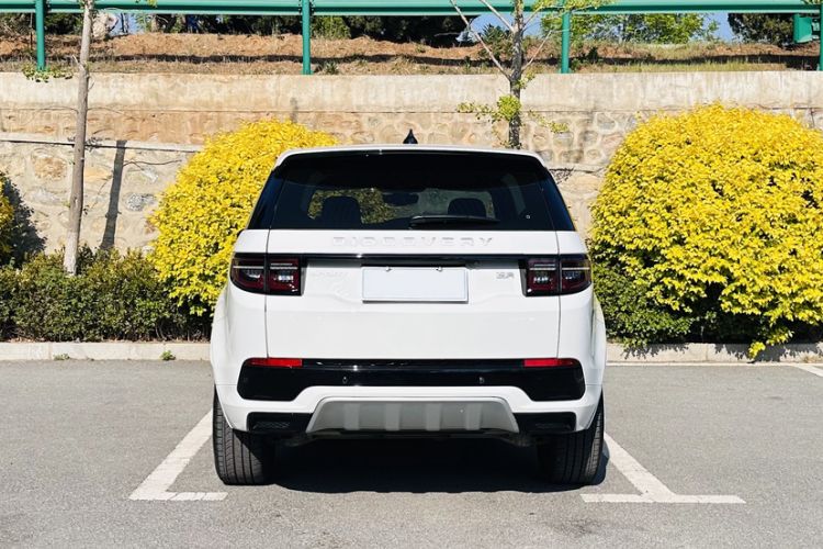 Used Land Rover Discovery Sport 2025 249 PS Performance Tech Edition Exterior 3