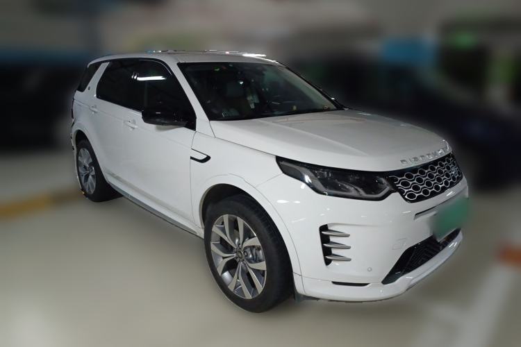Used Land Rover Discovery Sport 2025 249 PS Performance Tech Edition Front Right 45 Deg