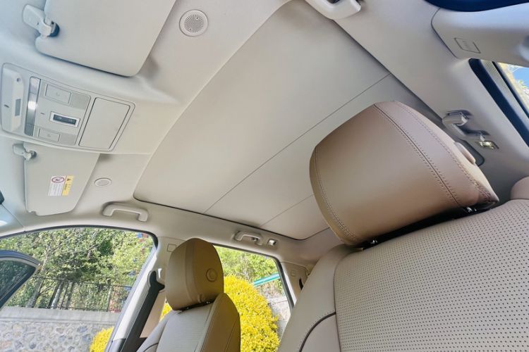 Used Land Rover Discovery Sport 2025 249 PS Performance Tech Edition Headliner