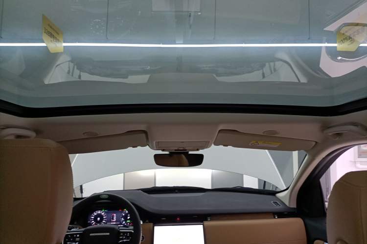 Used Land Rover Discovery Sport 2025 249 PS Performance Tech Edition Headliner