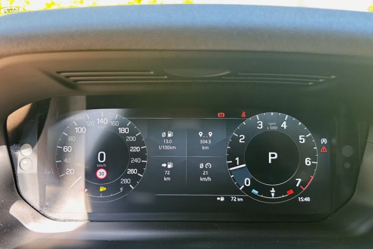 Used Land Rover Discovery Sport 2025 249 PS Performance Tech Edition Instrument Cluster