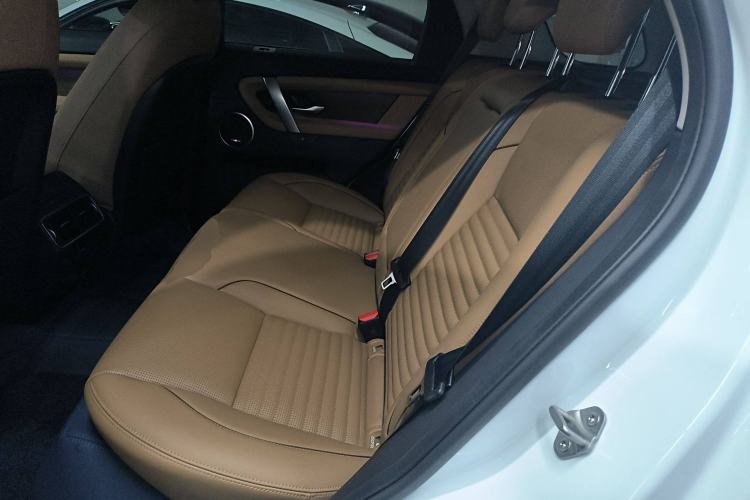 Used Land Rover Discovery Sport 2025 249 PS Performance Tech Edition Interior 4