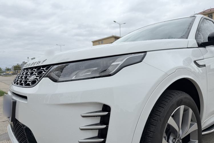 Used Land Rover Discovery Sport 2025 249 PS Performance Tech Edition Left Front Headlight