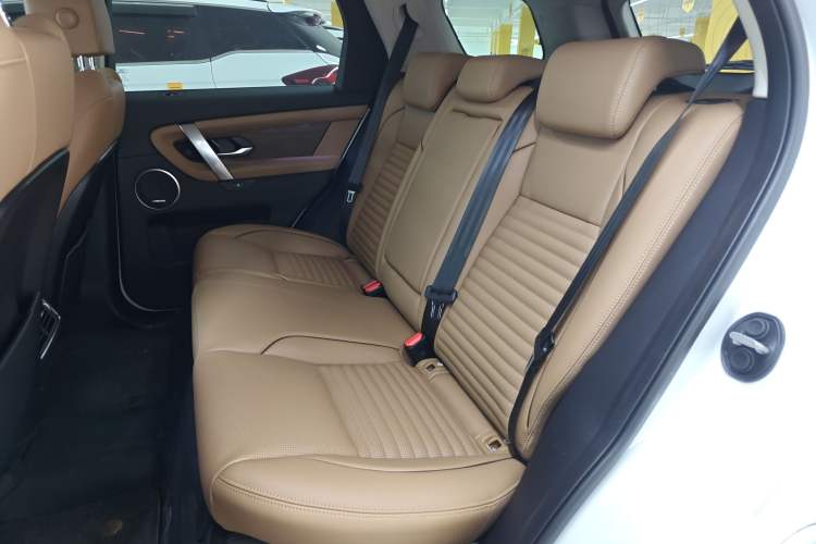 Used Land Rover Discovery Sport 2025 249 PS Performance Tech Edition Left Rear Seat