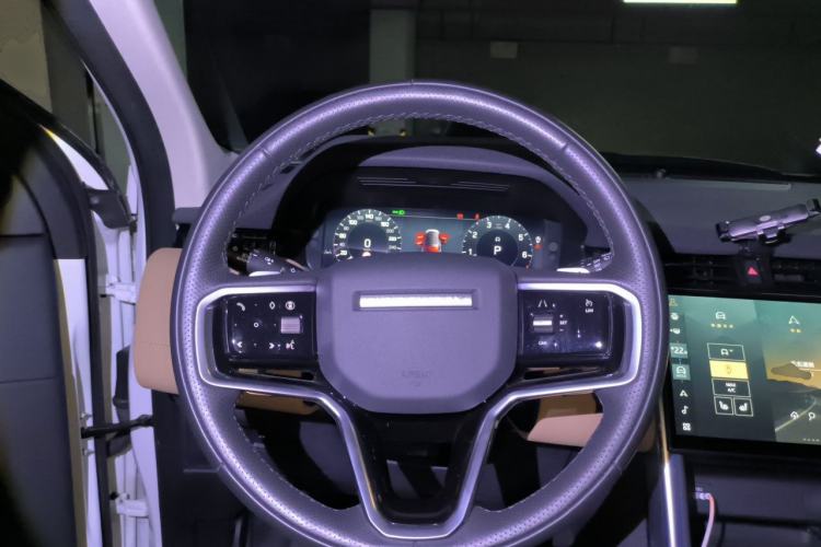 Used Land Rover Discovery Sport 2025 249 PS Performance Tech Edition Steering Wheel