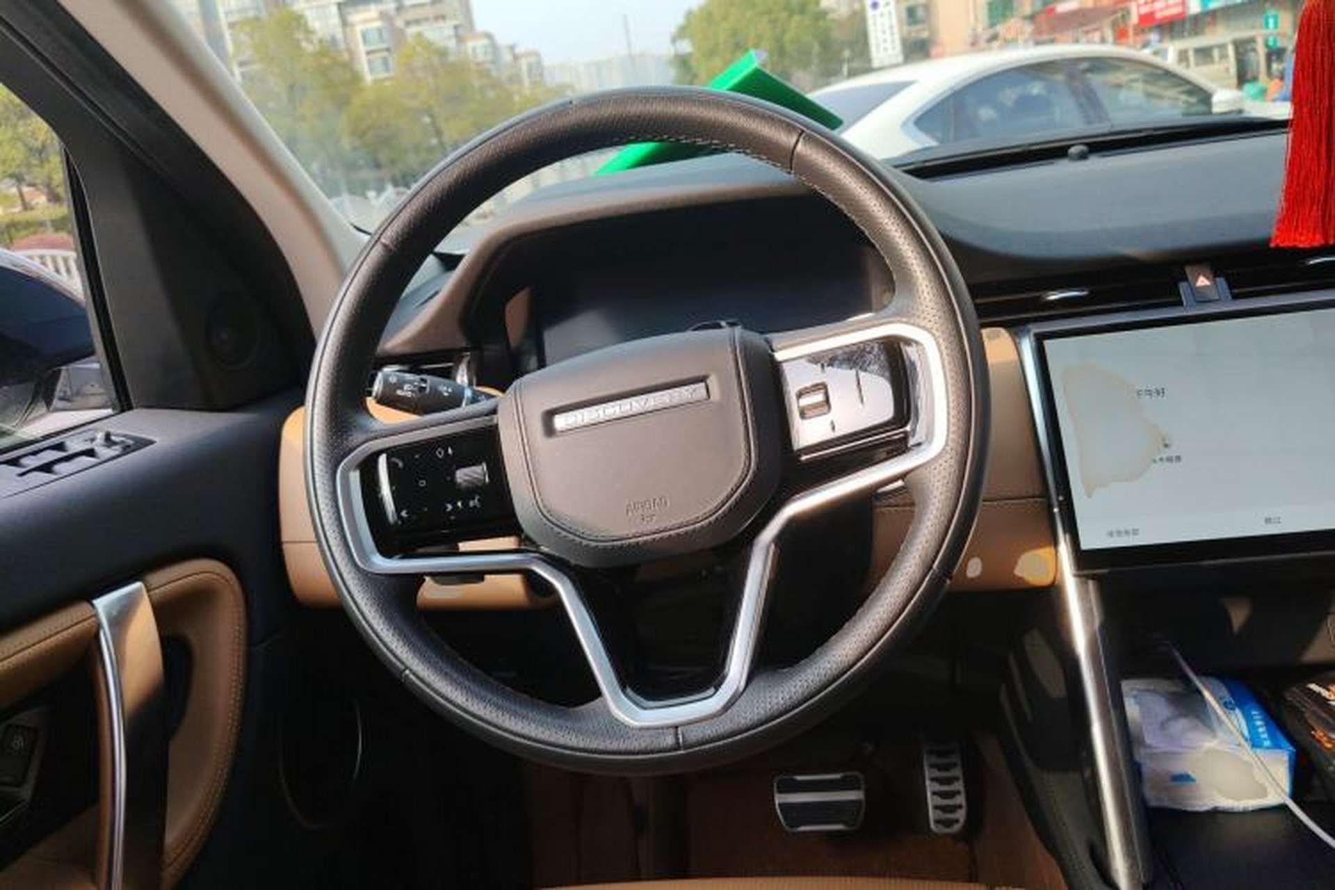 Used Land Rover Discovery Sport 2025 249 PS Explorer Special Edition Steering Wheel