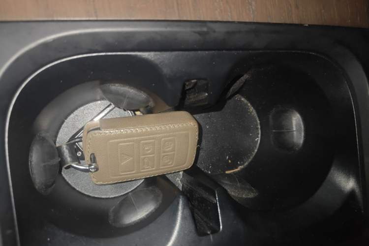 Used Land Rover Discovery Sport 2025 249 PS Performance Tech Edition Vehicle Key