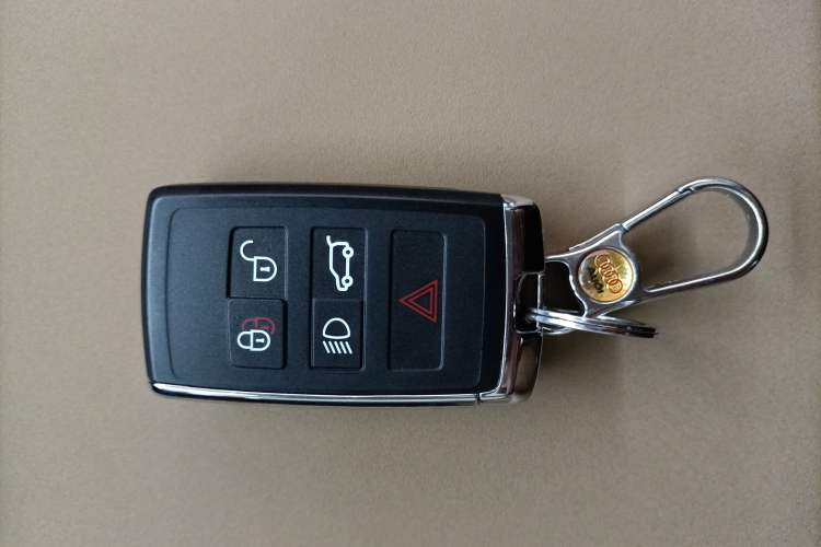 Used Land Rover Discovery Sport 2025 249 PS Performance Tech Edition Vehicle Key