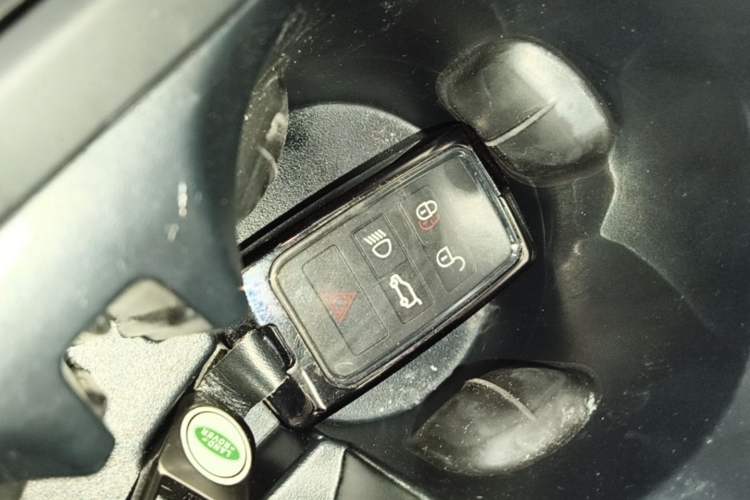 Used Land Rover Discovery Sport 2025 249 PS Performance Tech Edition Vehicle Key