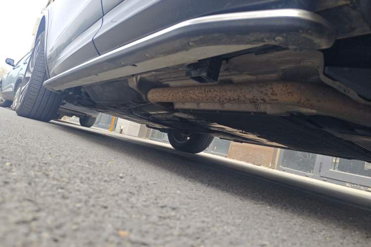 Used Land Rover Discovery Sport New Energy 2021 P300e Performance Tech Edition Chassis Rear Left