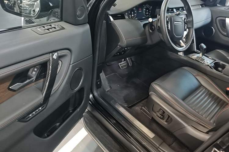 Used Land Rover Discovery Sport New Energy 2021 P300e Performance Tech Edition Driver Seat