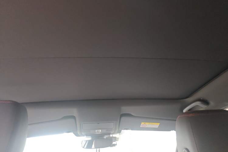 Used Land Rover Discovery Sport New Energy 2021 P300e Performance Tech Edition Headliner