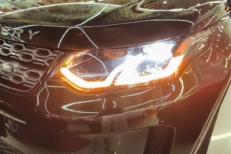 Used Land Rover Discovery Sport New Energy 2021 P300e Performance Tech Edition Left Front Headlight