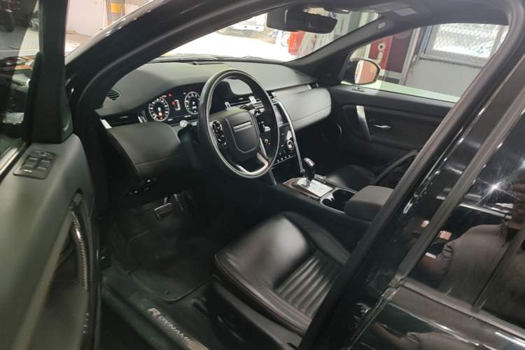 Used Land Rover Discovery Sport New Energy 2021 P300e Performance Tech Edition Left Front Seat