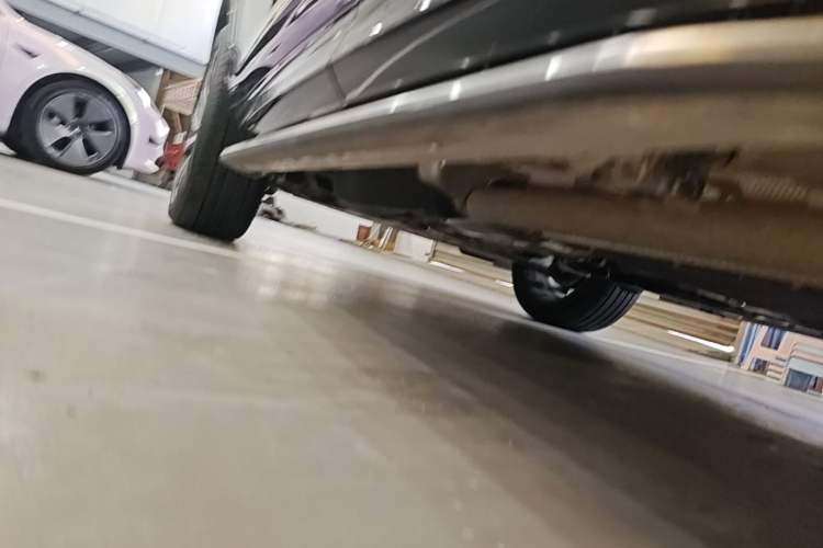 Used Land Rover Discovery Sport New Energy 2021 P300e Performance Tech Edition Left Side Sill