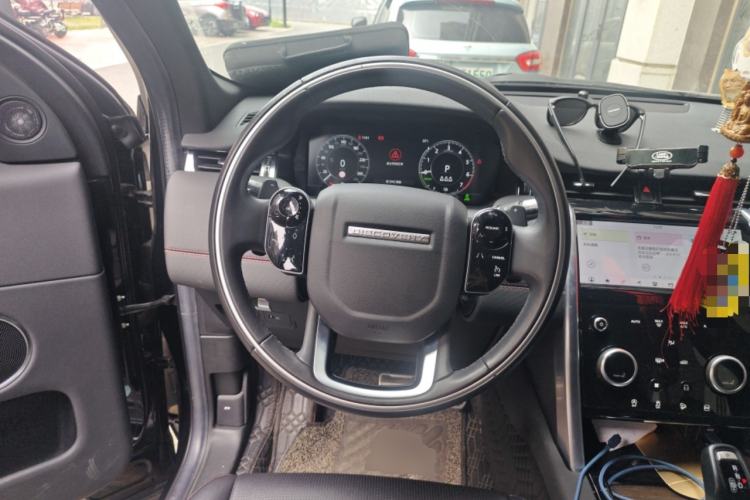 Used Land Rover Discovery Sport New Energy 2021 P300e Performance Tech Edition Steering Wheel