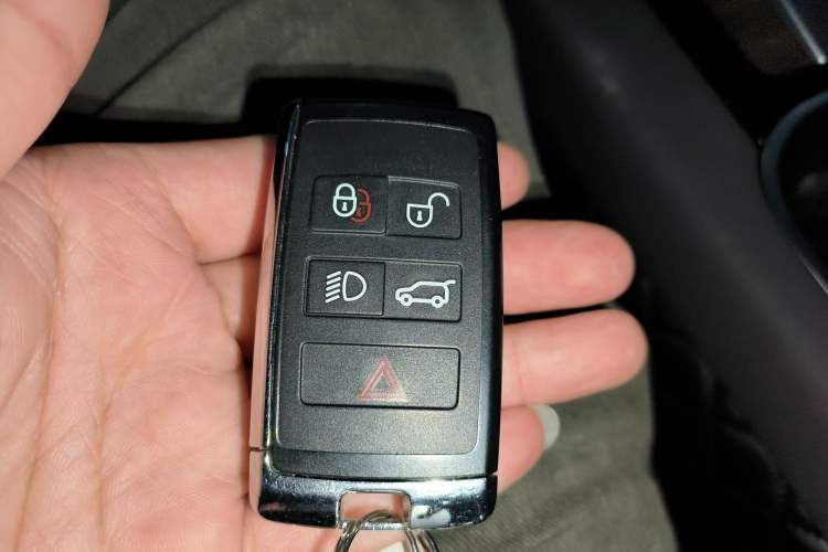 Used Land Rover Discovery Sport New Energy 2021 P300e Performance Tech Edition Vehicle Key