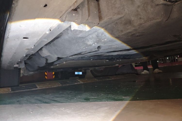 Used Land Rover Discovery Sport New Energy 2021 P300e Performance Tech Edition Chassis Rear Right