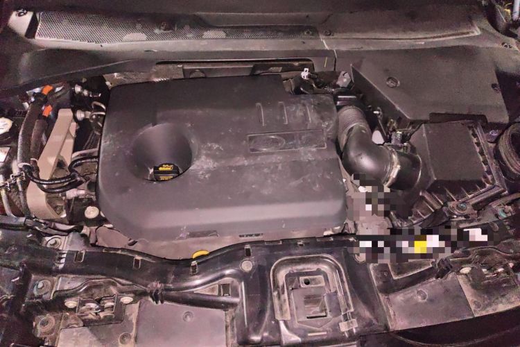 Used Land Rover Discovery Sport New Energy 2021 P300e Performance Tech Edition Engine Bay