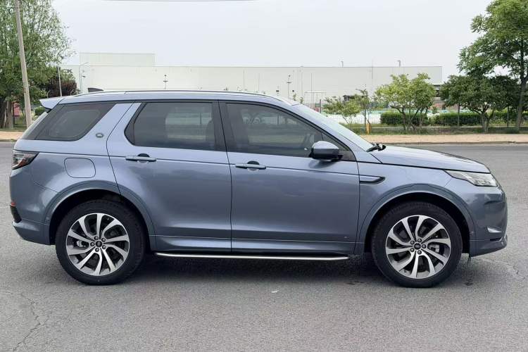Used Land Rover Discovery Sport New Energy 2021 P300e Performance Tech Edition Exterior 3
