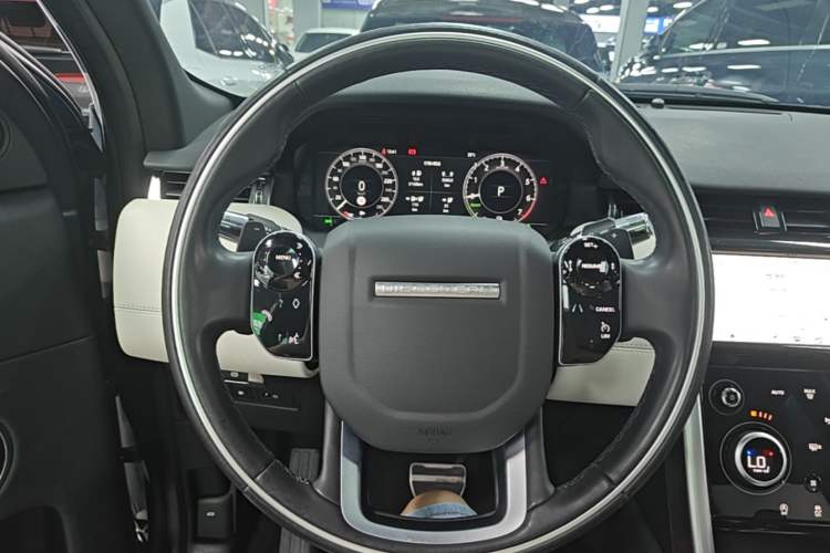 Used Land Rover Discovery Sport New Energy 2021 P300e Performance Tech Edition Steering Wheel