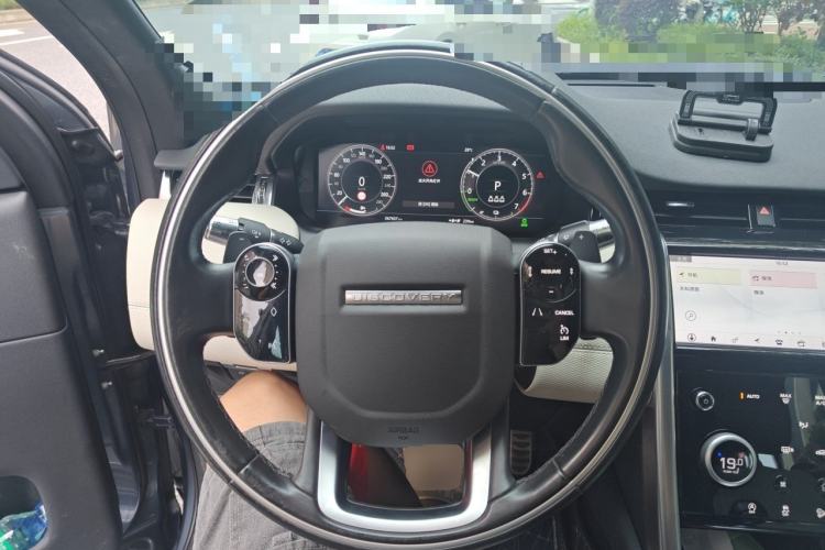 Used Land Rover Discovery Sport New Energy 2021 P300e Performance Tech Edition Steering Wheel