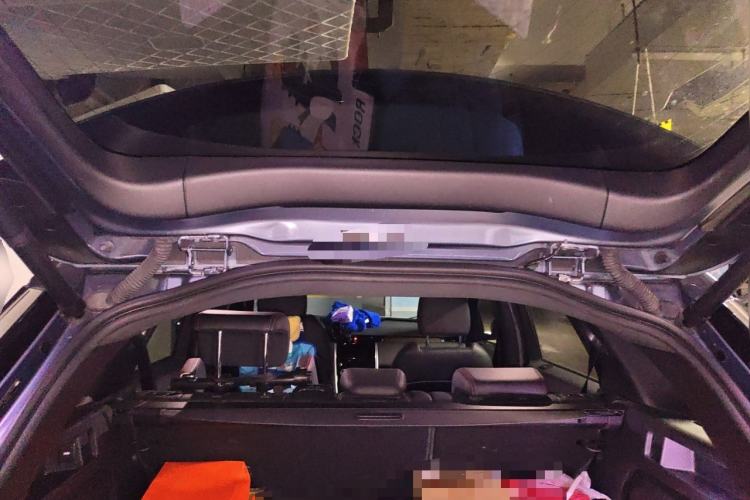 Used Land Rover Discovery Sport New Energy 2021 P300e Performance Tech Edition Trunk
