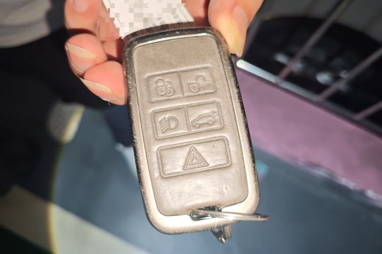 Used Land Rover Discovery Sport New Energy 2021 P300e Performance Tech Edition Vehicle Key