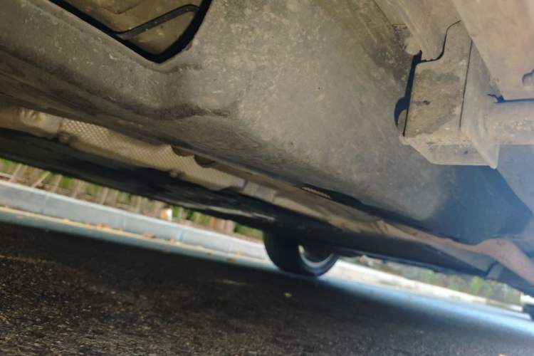 Used Land Rover Discovery Sport New Energy 2021 P300e Performance Tech Edition Chassis Front Left