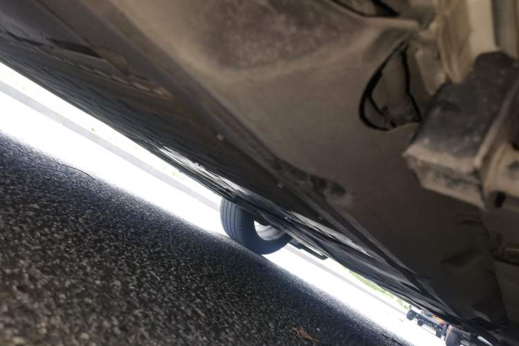 Used Land Rover Discovery Sport New Energy 2021 P300e Performance Tech Edition Chassis Rear Right