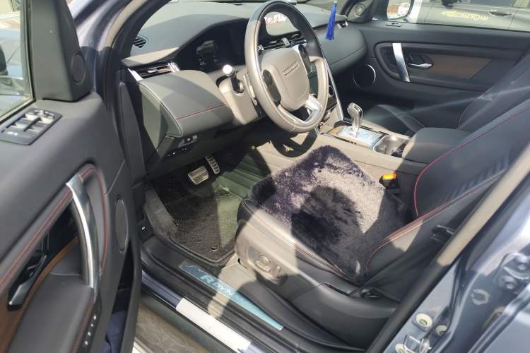 Used Land Rover Discovery Sport New Energy 2021 P300e Performance Tech Edition Driver Seat