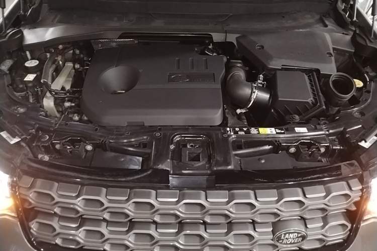 Used Land Rover Discovery Sport New Energy 2021 P300e Performance Tech Edition Engine Bay