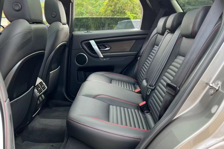 Used Land Rover Discovery Sport New Energy 2021 P300e Performance Tech Edition Interior 1