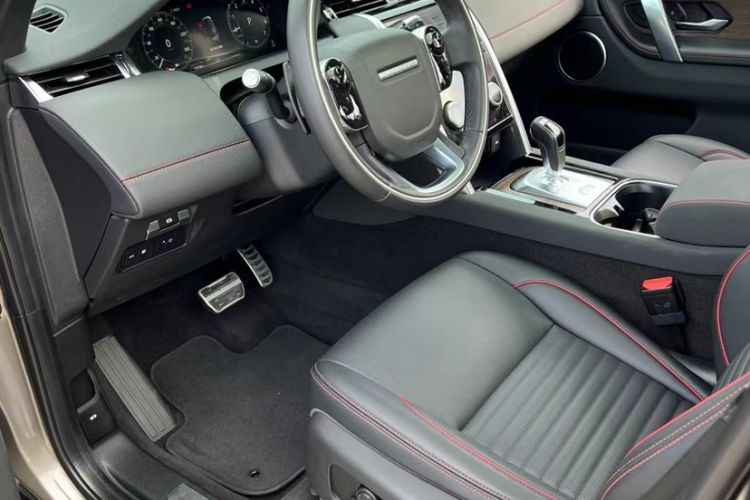 Used Land Rover Discovery Sport New Energy 2021 P300e Performance Tech Edition Interior 4